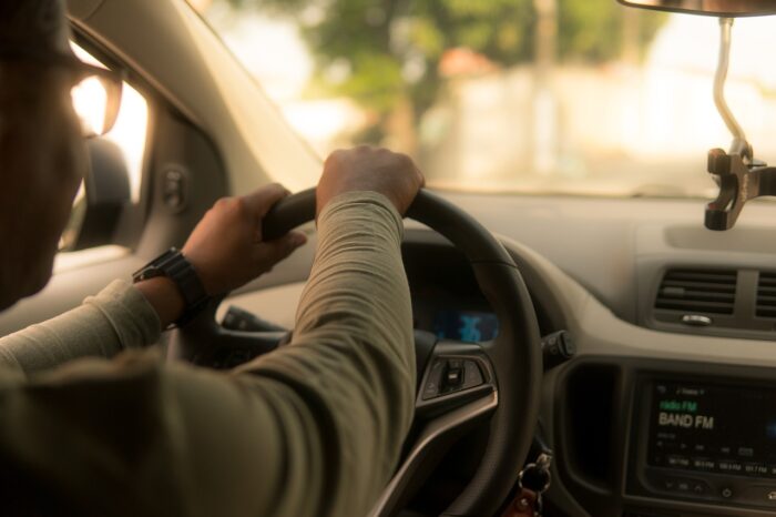 Understanding when you're covered, when you're not, and whether additional uber insurance is a smart investment could help.